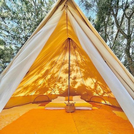 Glamping On Organic Yoga Farm With Natural Swimming Pool Near Beach 몬카라파초 외부 사진